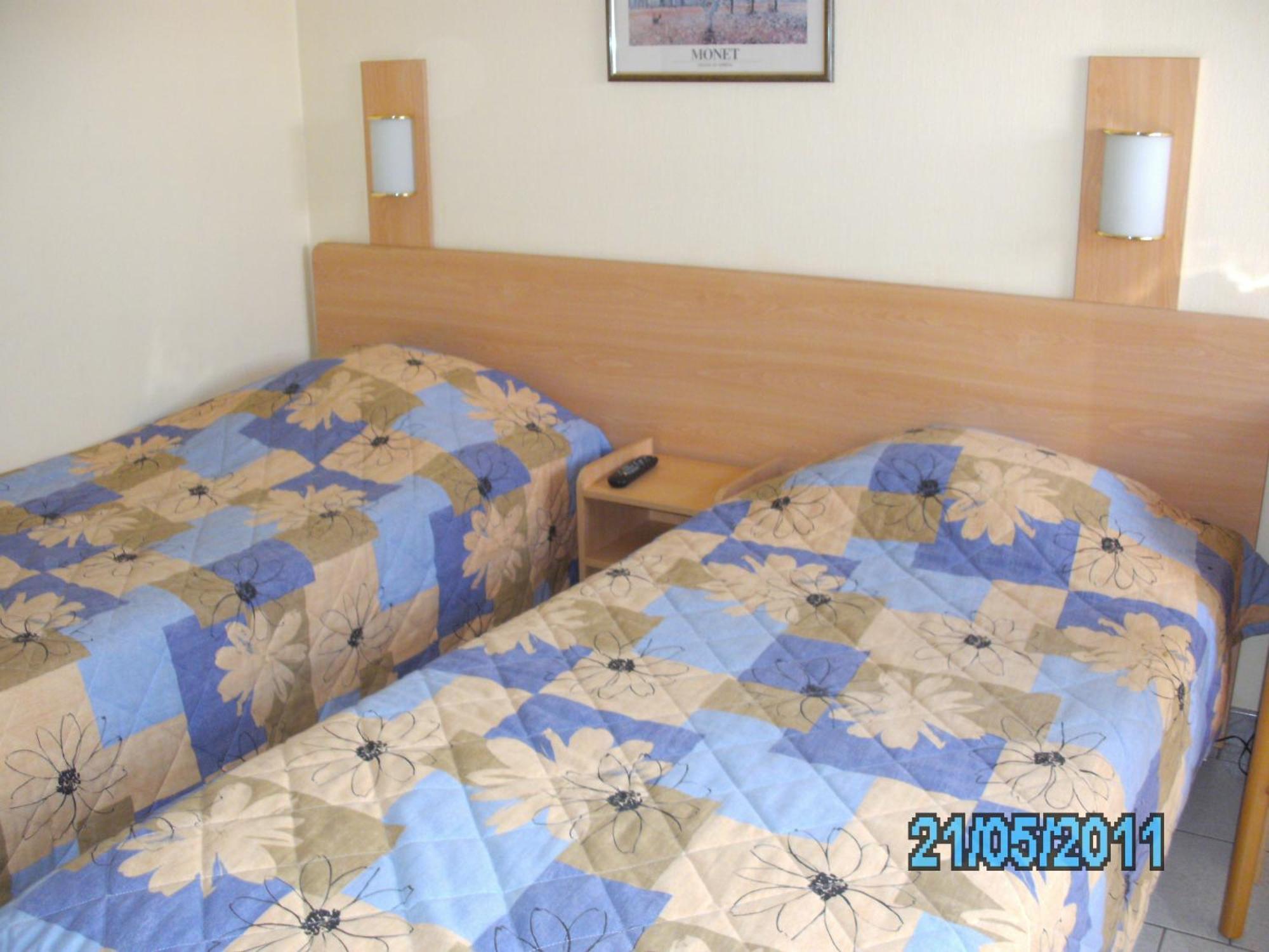 Le Brissoneau Rendeux Motel Buitenkant foto